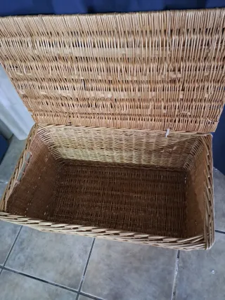 Baúl de mimbre