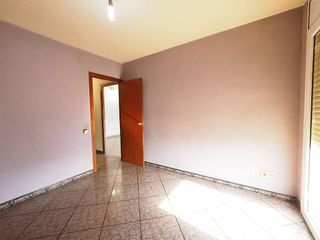 Piso en venta en Les Arenes - La Grípia  Can Montllor en Terrassa