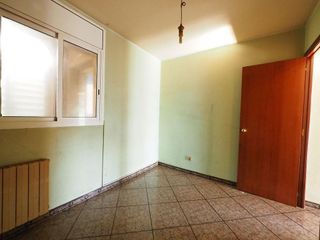 Piso en venta en Les Arenes - La Grípia  Can Montllor en Terrassa