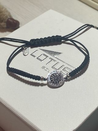 Pulsera Lotus Plata con Circonitas Negra