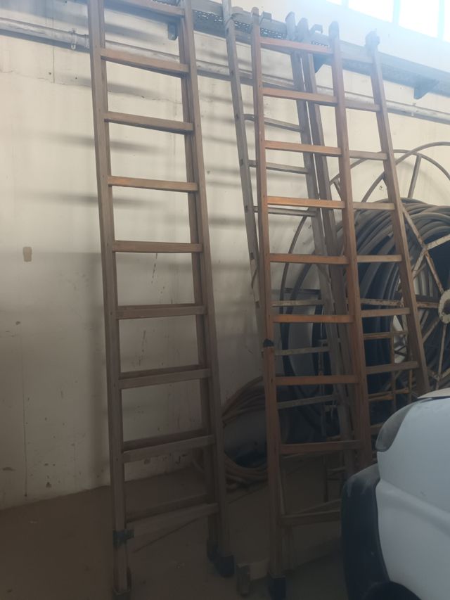 Escalera de fibra profesional