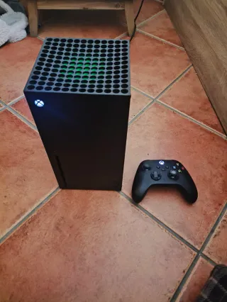 Xbox Series X + Mando x2 + Juegos + base carga 