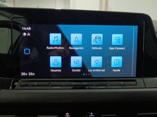 Volkswagen Golf Style eTSI