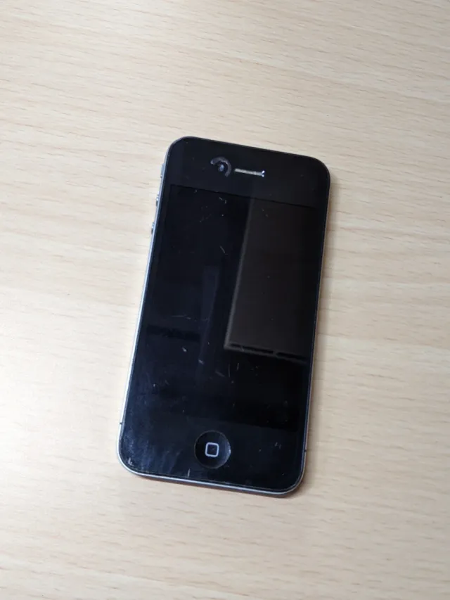 iPhone 4