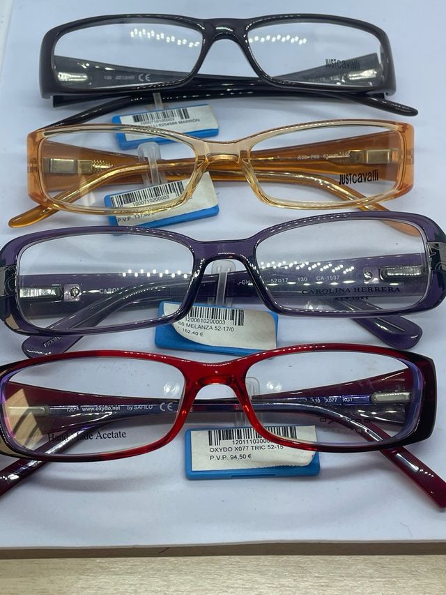 Monturas de Gafas de Marca, cada una 40