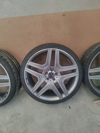 Llantas Mercedes 22" (con neumáticos)