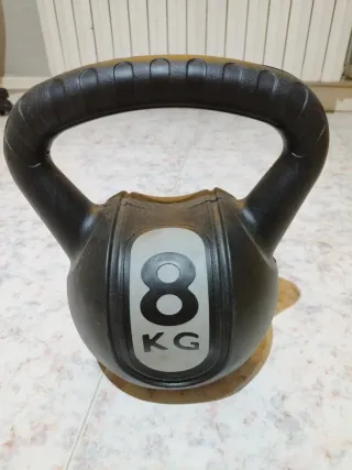 Pesa rusa / Kettlebell 8 kg