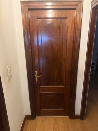 Puerta Madera Sapelli con Cristal