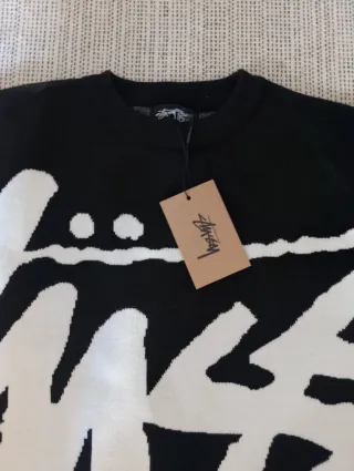 Sudadera sin capucha Negra y Blanca
