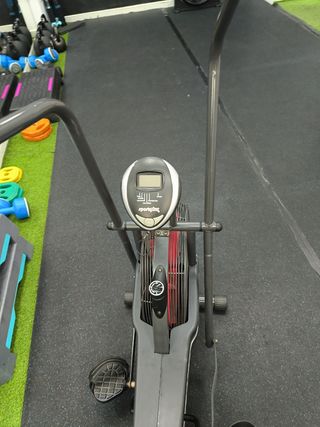 Bicicleta de aire para reparar