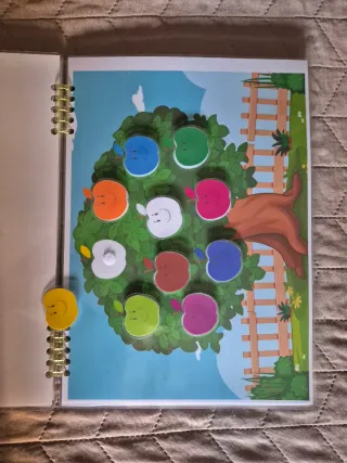 Libro de Actividades Infantil Arcoíris