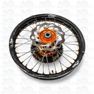 Llanta trasera KTM