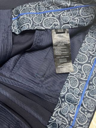 Traje azul hombre DR&N -impecable, solo un uso