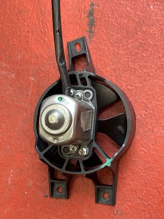 Electroventilador Piaggio Beverly 125 (2004)