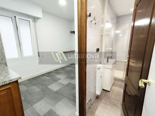 Piso en alquiler en Centro en Logroño