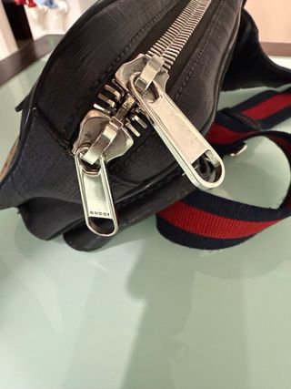 Riñonera Gucci Negra y Multicolor