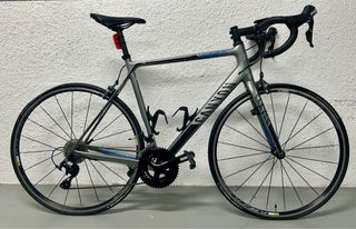 Bicicleta de carretera Canyon Carbono