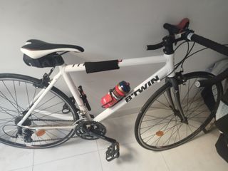 Bicicleta de carretera BTWIN