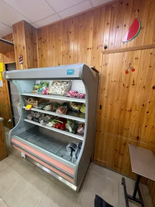 631213000 Refrigerador Exhibidor Industrial