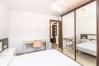 Piso en alquiler en Polígono Cartuja – La Paz en Granada