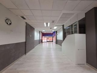 Local comercial en alquiler en Centro en Ourense