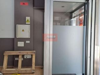 Local comercial en alquiler en Centro en Ourense