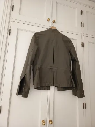 Chaqueta militar verde