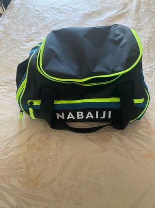 Borsa piscina
cuffia
costume