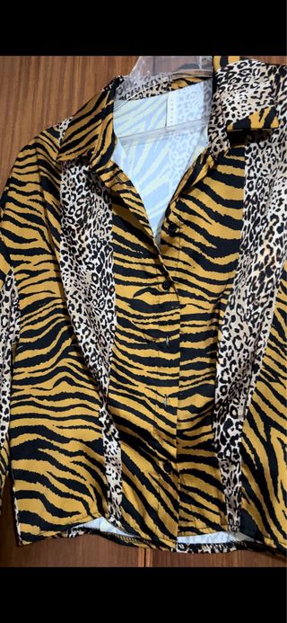 Camiseta estampada cebra y leopardo