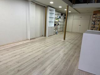 Local comercial en venta en Castilla - Hermida en Santander