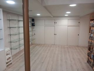 Local comercial en venta en Castilla - Hermida en Santander