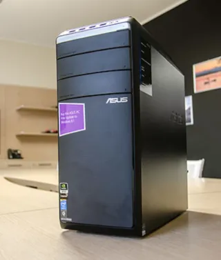 PC Asus i7 Diseño Gráfico y Edición de Vídeo 