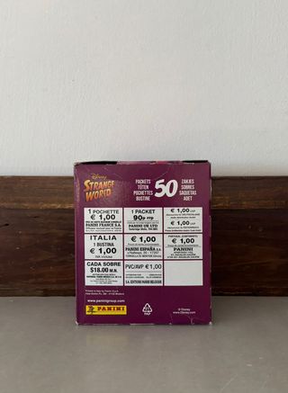 Caja Sobres Cromos Disney Strange World Panini