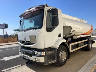 Renault Midlum Cisterna Hidrocarburos