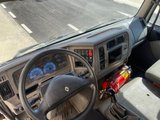 Renault Midlum Cisterna Hidrocarburos