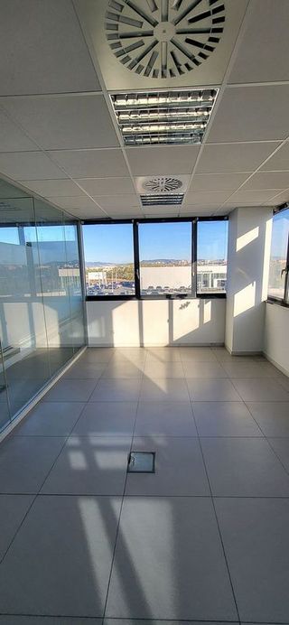 Oficina en alquiler en Orcoyen
