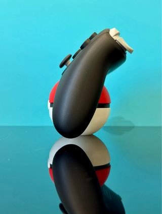 Soporte Mando Pokeball Nintendo Switch