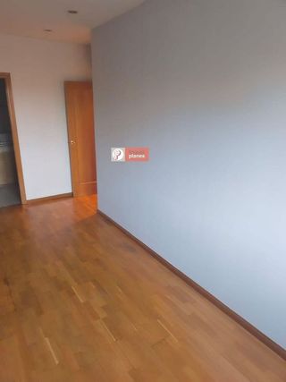 Piso en alquiler en Joc de la Bola - Camps d'Esports - Ciutat Jardí - Montcada en Lleida