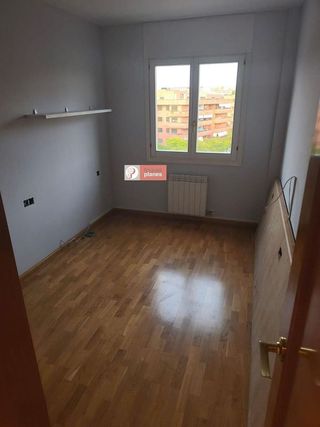 Piso en alquiler en Joc de la Bola - Camps d'Esports - Ciutat Jardí - Montcada en Lleida