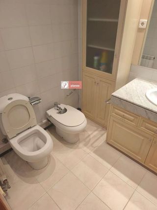 Piso en alquiler en Joc de la Bola - Camps d'Esports - Ciutat Jardí - Montcada en Lleida