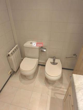 Piso en alquiler en Joc de la Bola - Camps d'Esports - Ciutat Jardí - Montcada en Lleida