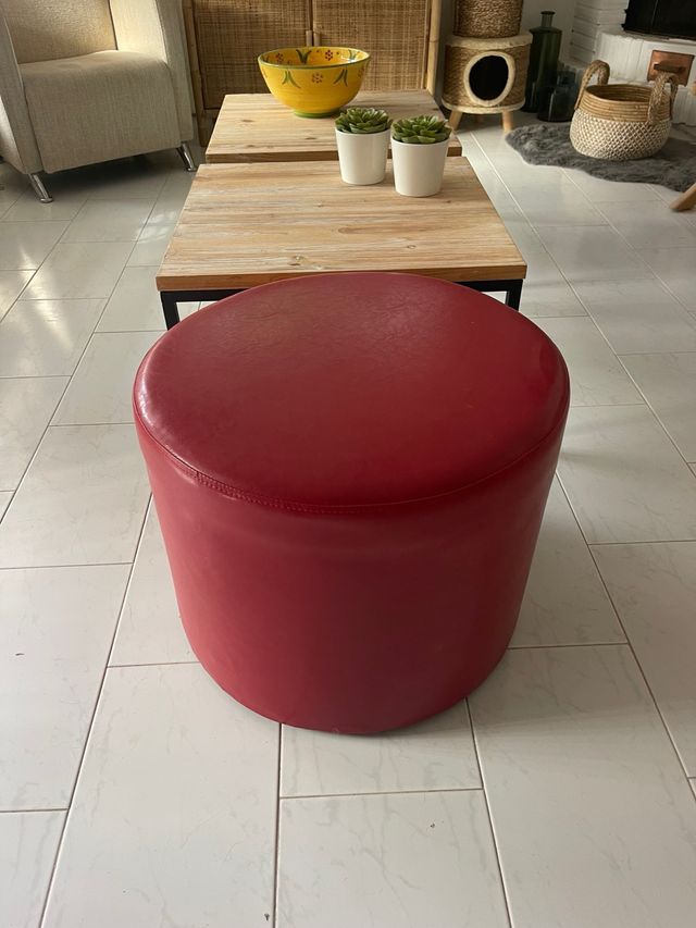Puf redondo piel rojo