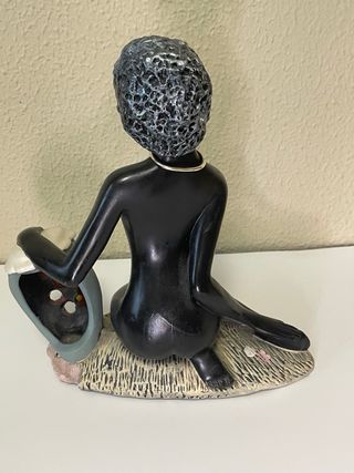 Figura mujer africana Escayola años 50