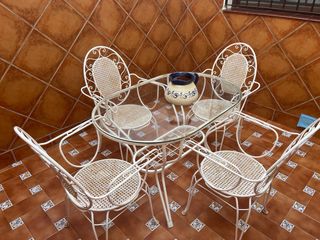 Mesa y 4 Sillas Jardín Cristal y Metal