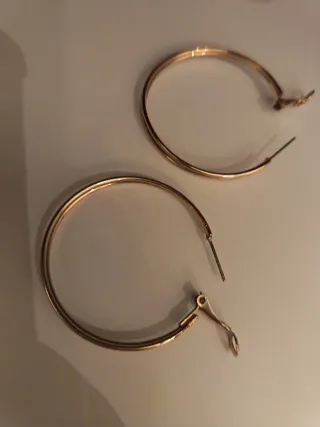 Orecchini a cerchio dorati