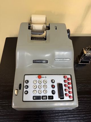 Calculadora Olivetti Divisumma 14