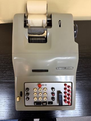 Calculadora Olivetti Divisumma 14