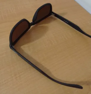 Gafas de sol a estrenar