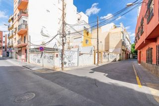 Garaje en venta en Plaza de Toros - Santa Rita en Almería