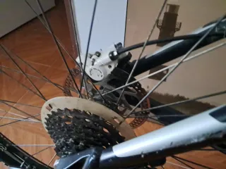 Bicicleta Scott 29 Tour Alloy 6061
